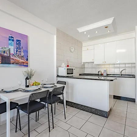 Park Margarita One Bedroom Διαμέρισμα *